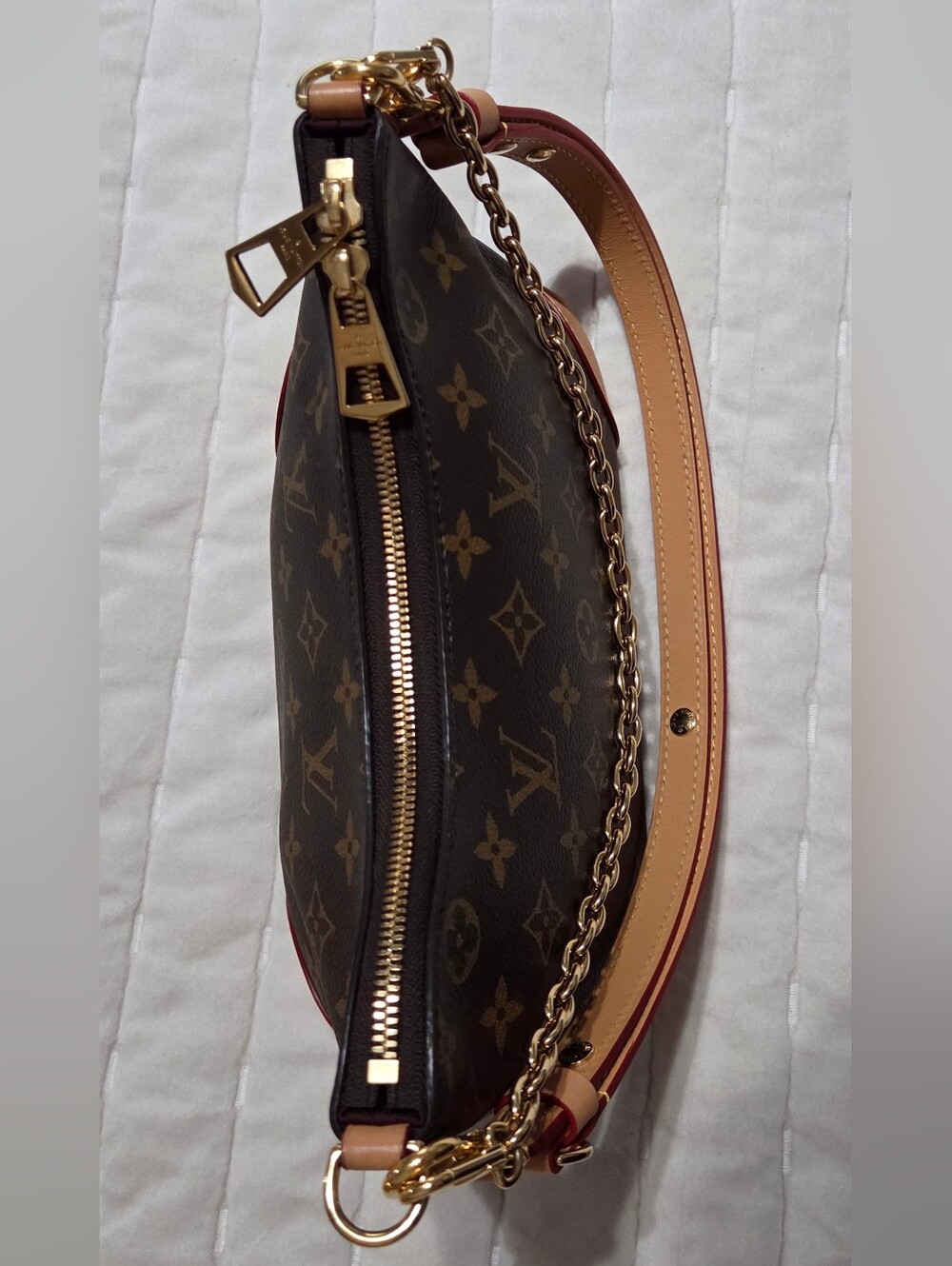 Louis Vuitton Boulogne PM - Picture 10 of 16